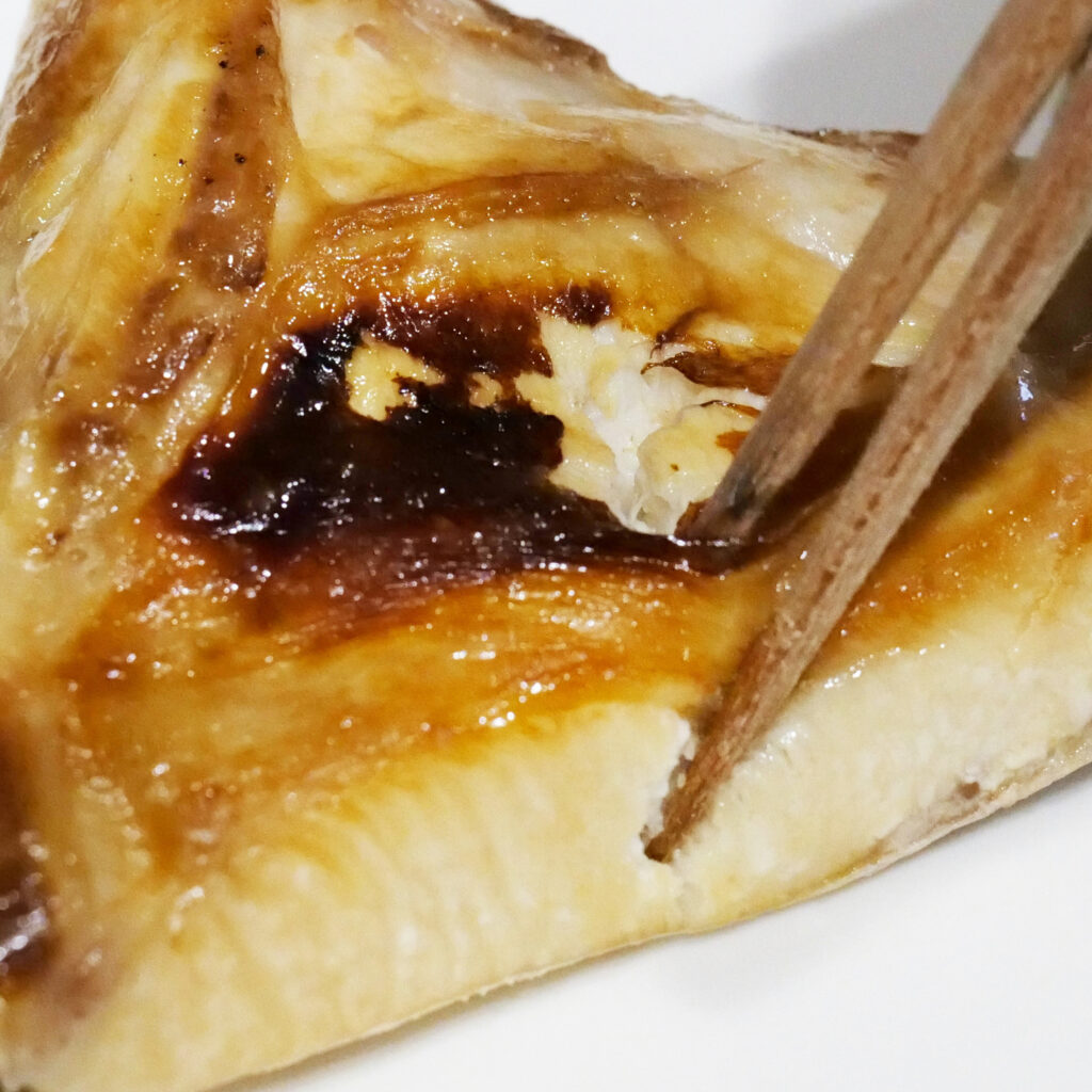 今だけ半額】魚政特製「ブリカマの塩焼き」（真空冷凍）｜脂が