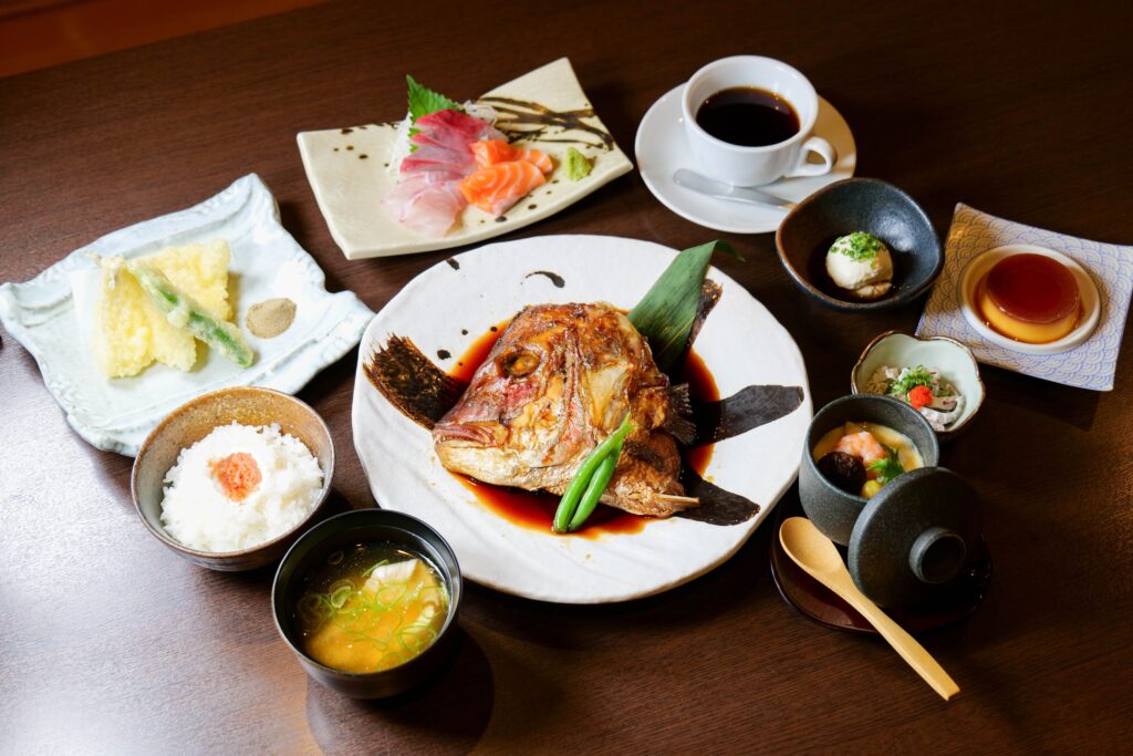 おかずダブル定食