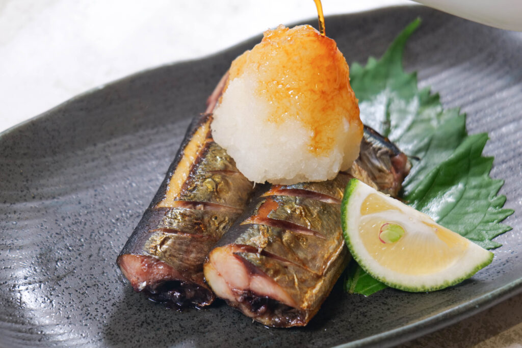 秋の料理1:季節の魚を使った一皿