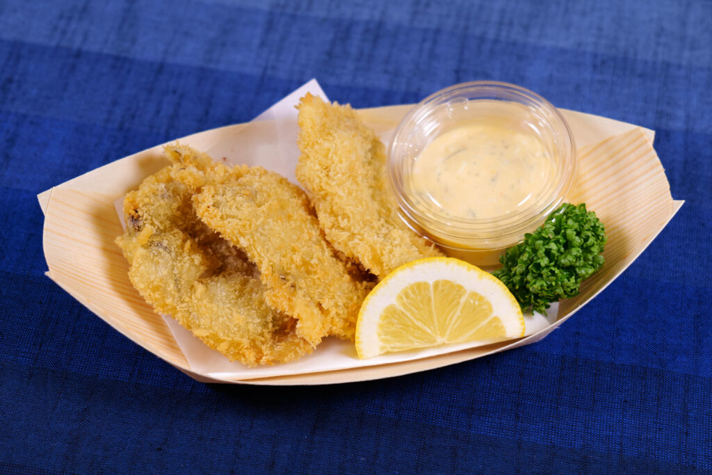 カキフライ3個と特製タルタルソース