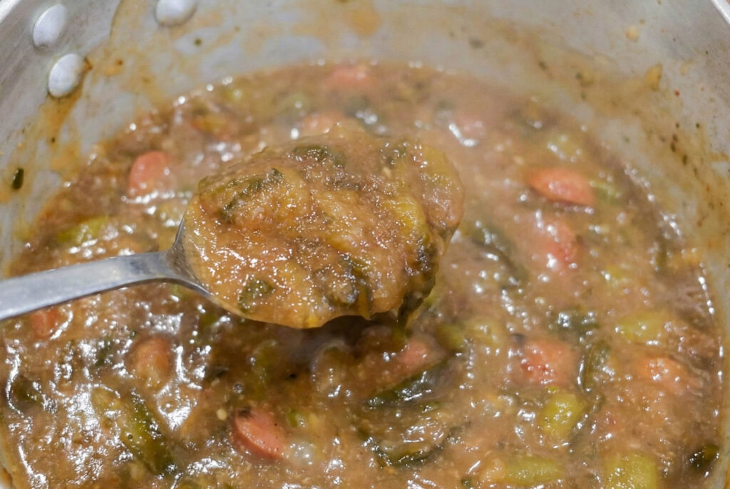 さかなやうおまさ 特製 明太高菜あん 仕込み 鍋で炊いた明太子と高菜の和あん